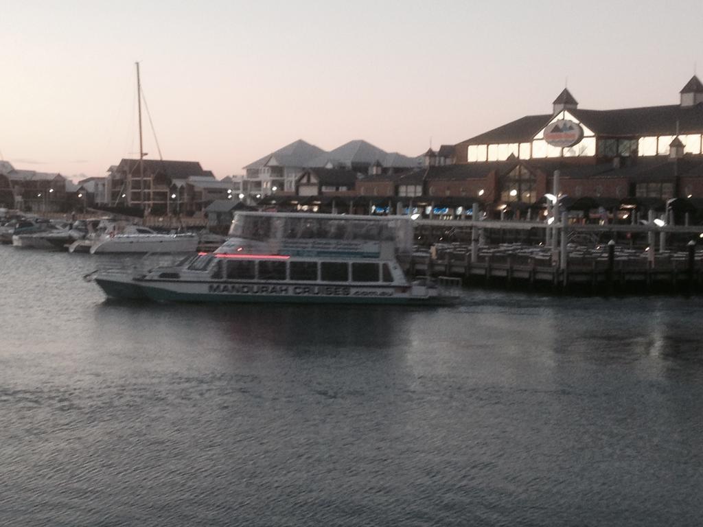 Mandurah Ocean Marina Chalets Zewnętrze zdjęcie